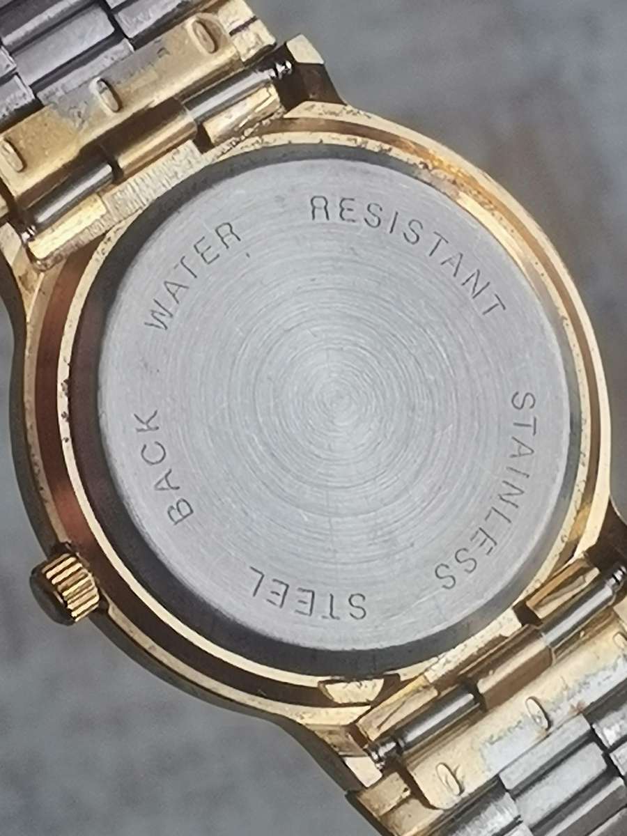 MENS VINTAGE LAURIER GOLD PLATED WATCH IN EXCELLENT WORKING CONDITION