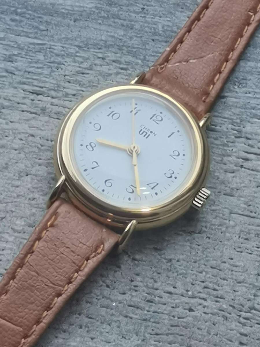 LADIES CHRON UTI GERMANY MECHANICAL HAND WINDING WATCH IN EXCELLENT WORKING CONDITION