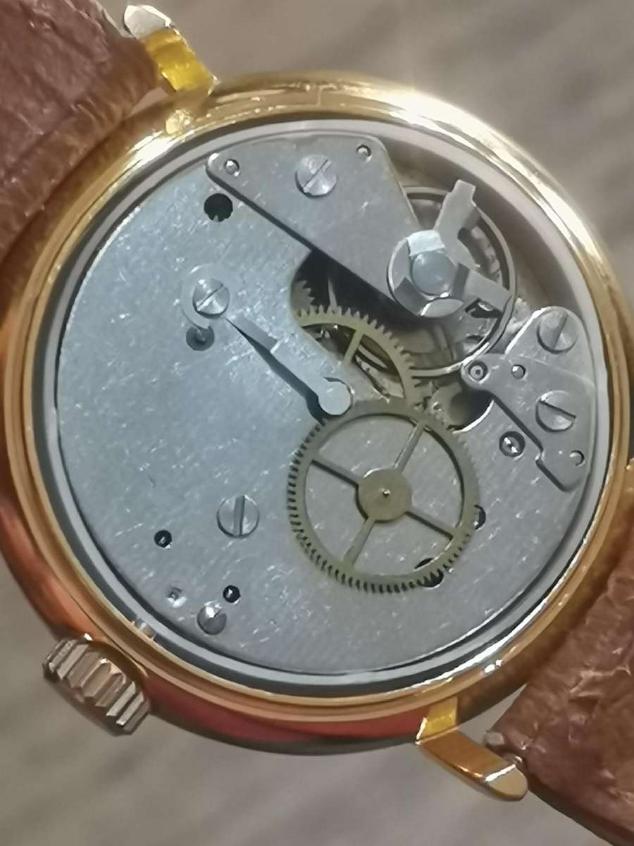 LADIES CHRON UTI GERMANY MECHANICAL HAND WINDING WATCH IN EXCELLENT WORKING CONDITION