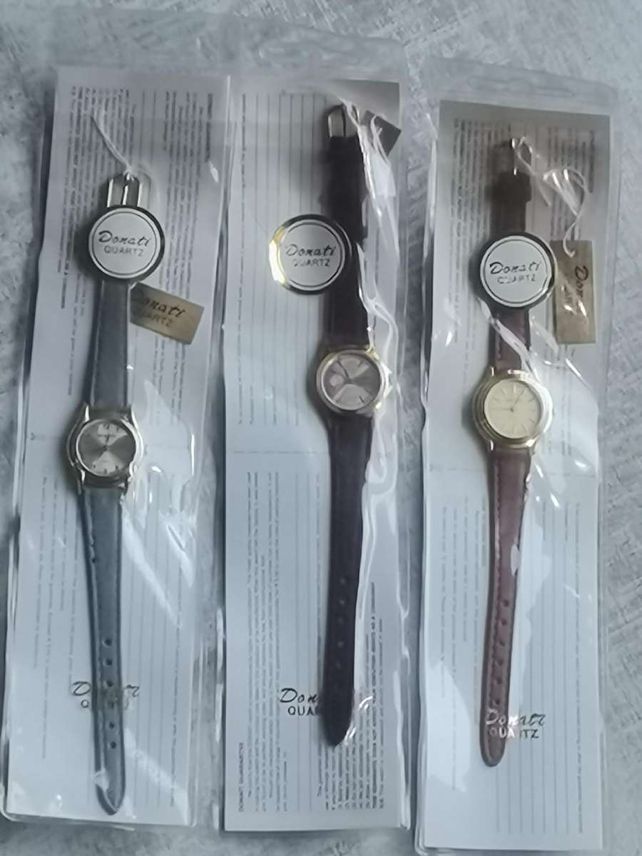 LADIES DONATI WATCH COLLECTION ALL IN EXCELLENT WORKING CONDITION - BIDDING FOR ALL 3 WATCHES