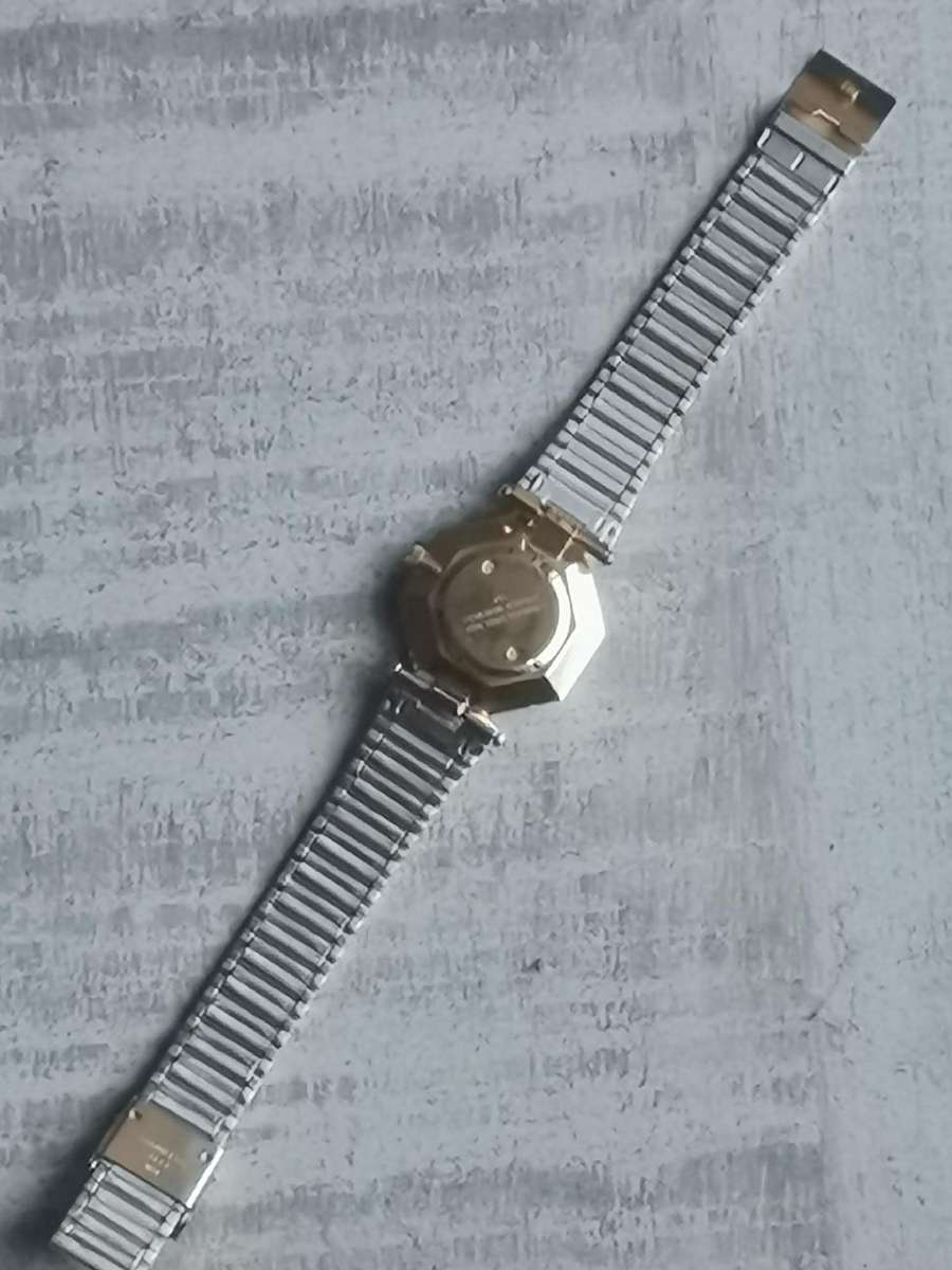 STUNNING LADIES OCCASION 18K GOLD PLATED WATCH IN EXCELLENT WORKING CONDITION