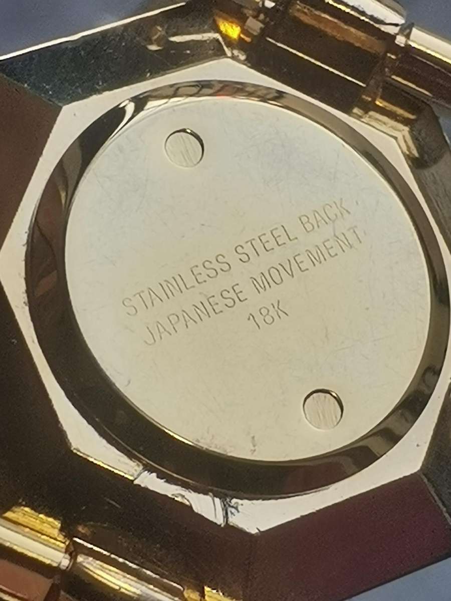 STUNNING LADIES OCCASION 18K GOLD PLATED WATCH IN EXCELLENT WORKING CONDITION