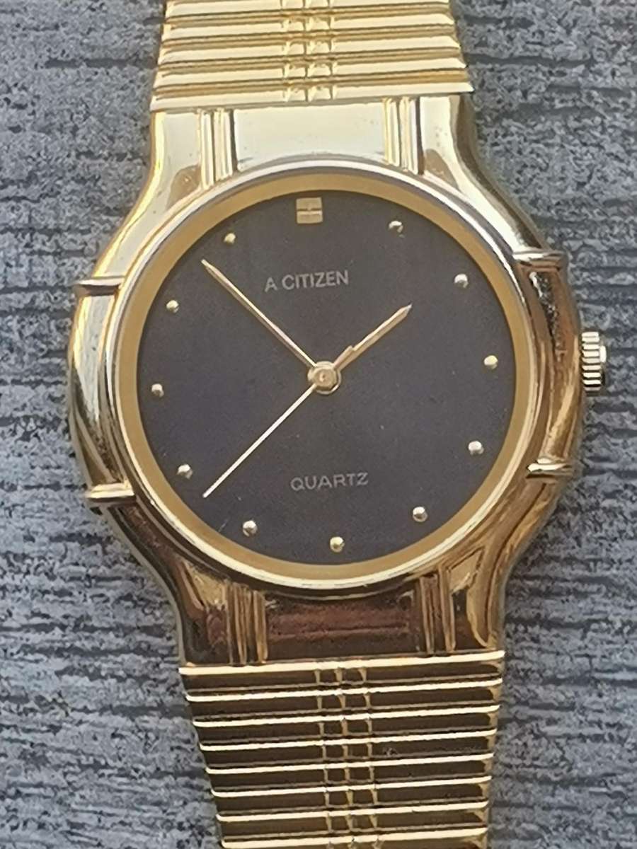 MENS VINTAGE ACITIZEN GOLD WATCH IN EXCELLENT WORKING CONDITION