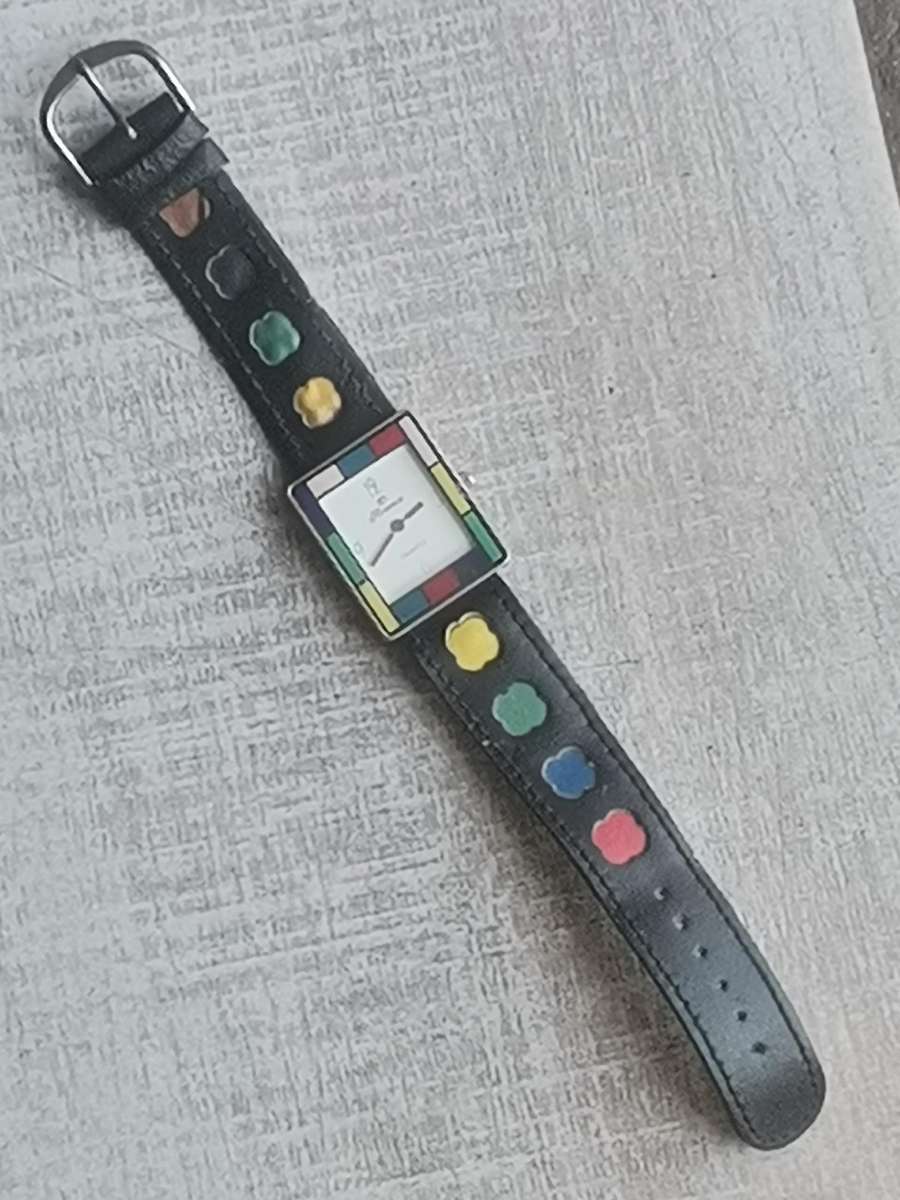 LADIES FLORENCE COLOURFUL WATCH IN EXCELLENT WORKING CONDITION