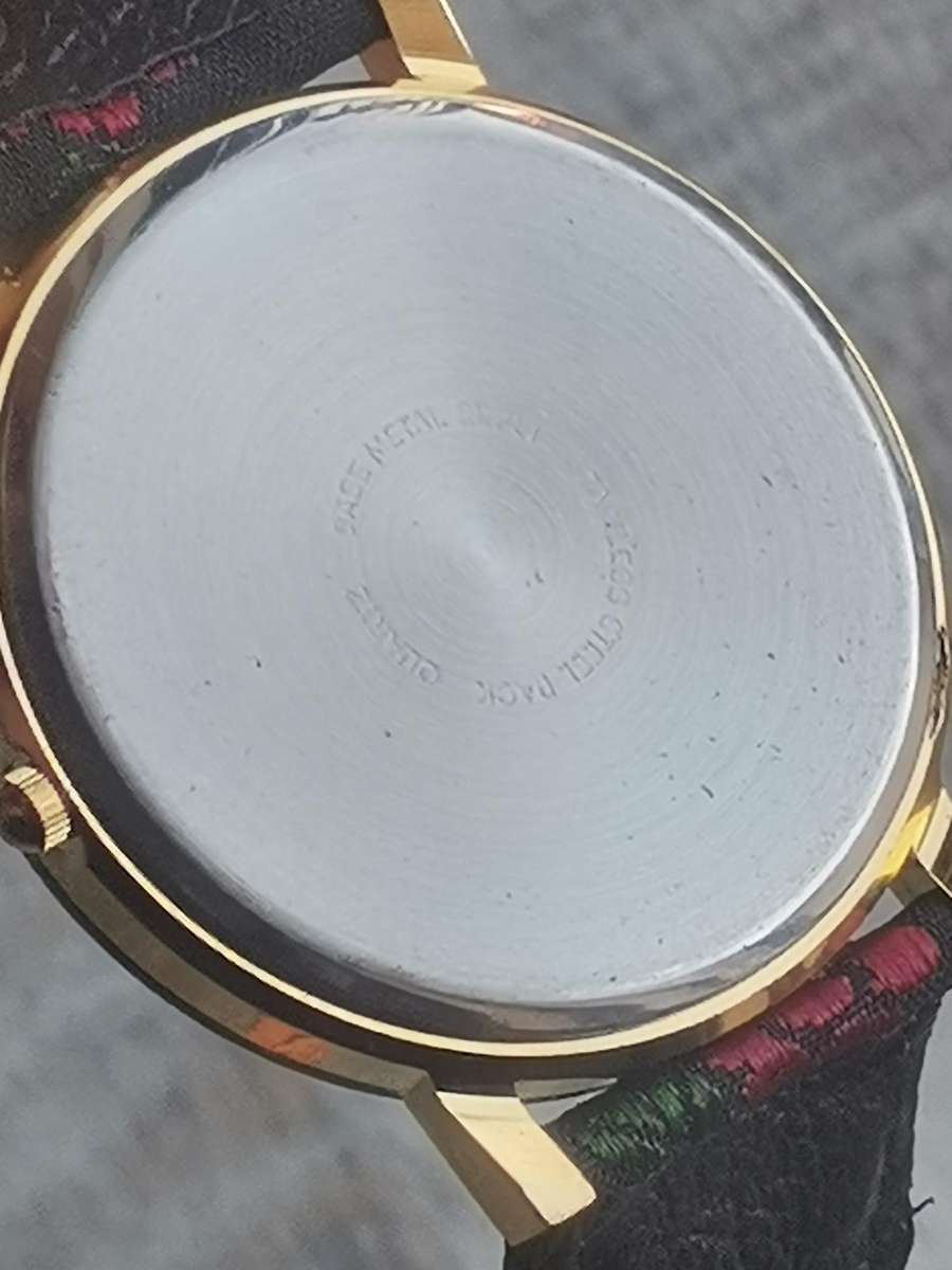 LADIES DYNASTY HUGE DIAL WATCH IN EXCELLENT WORKING CONDITION