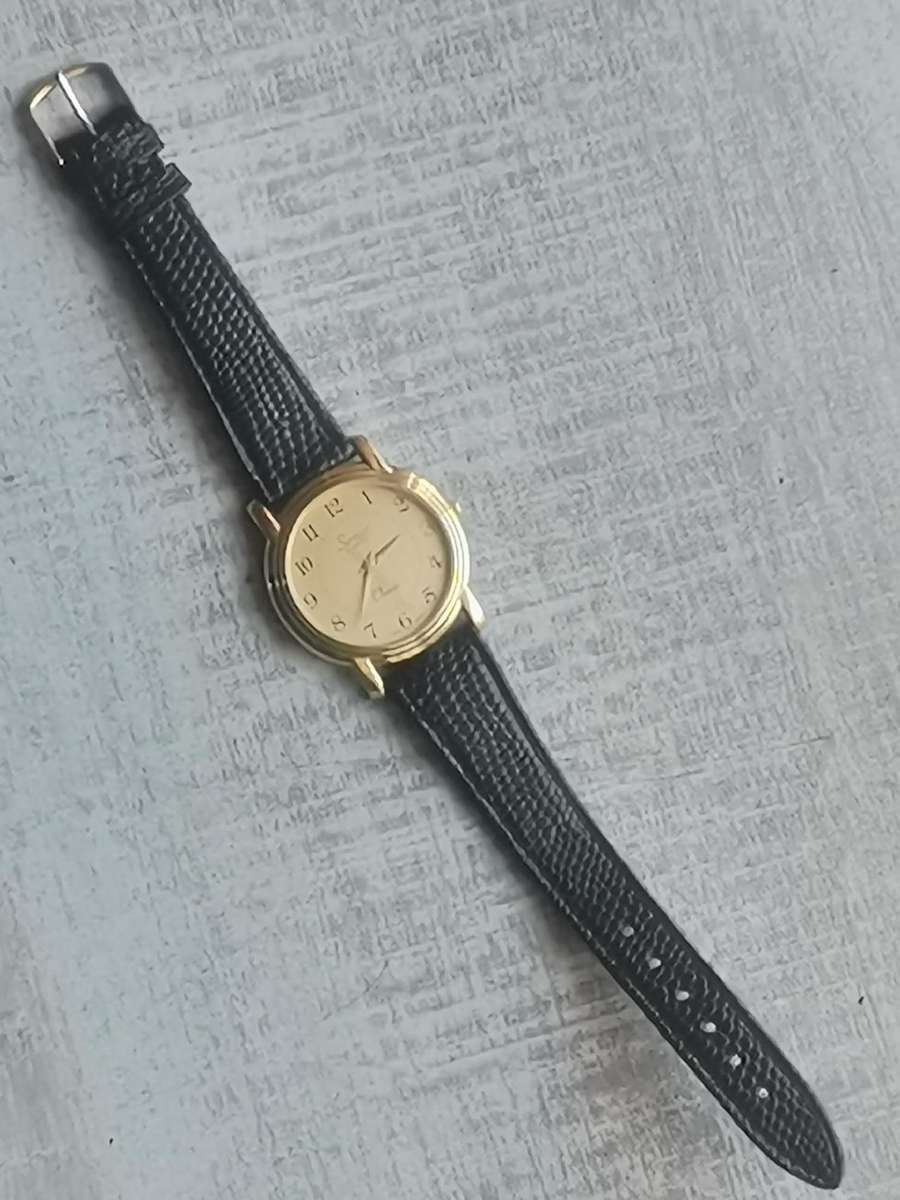 MENS VINTAGE SONIC GOLD PLATED WATCH IN EXCELLENT WORKING CONDITION