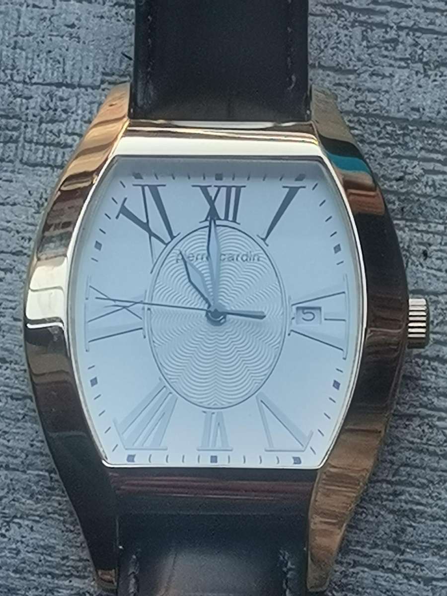 Pierre Cardin gold watch