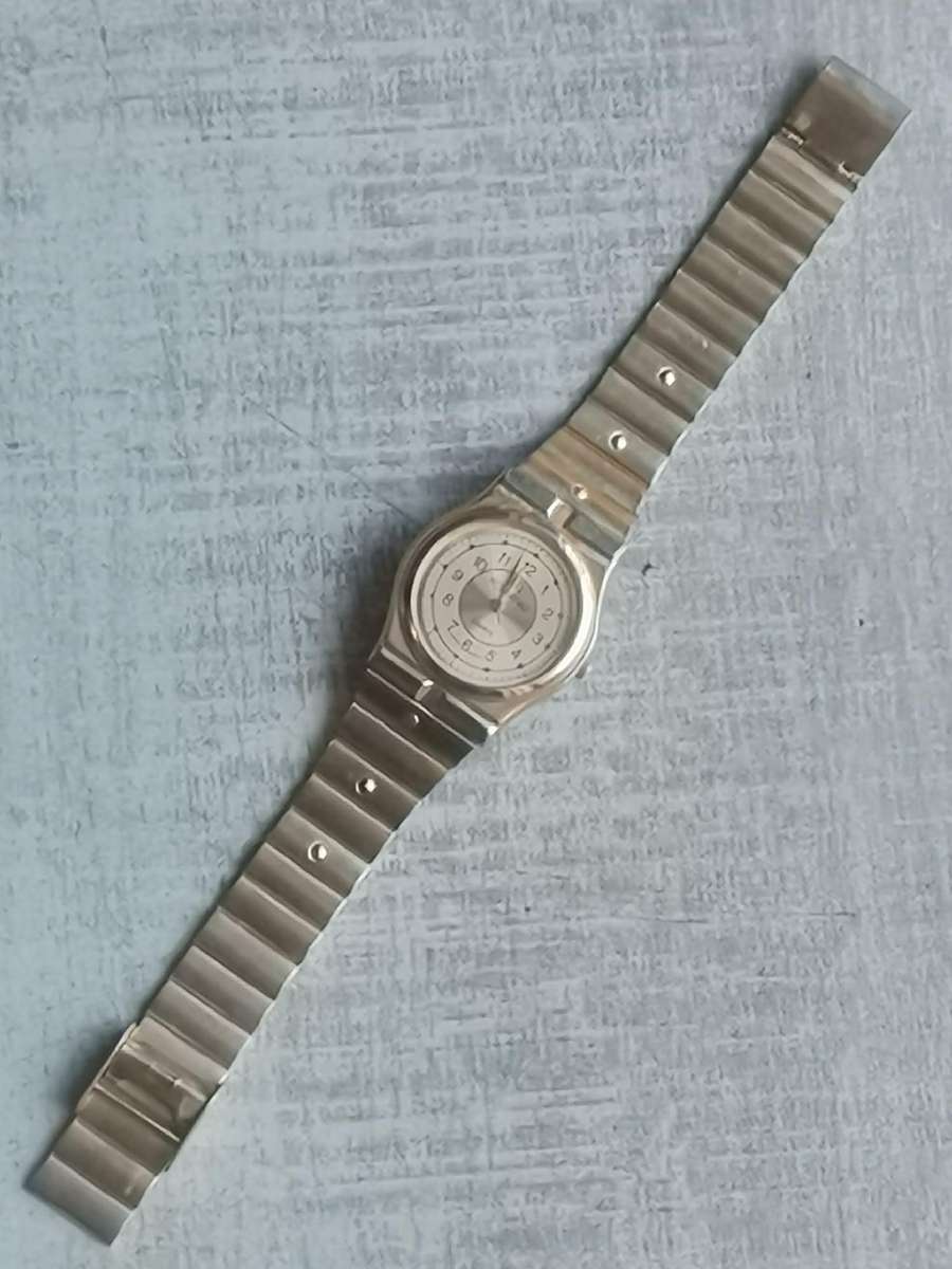 MENS VINTAGE ROMANO GOLD PLATED WATCH IN EXCELLENT WORKING CONDITION