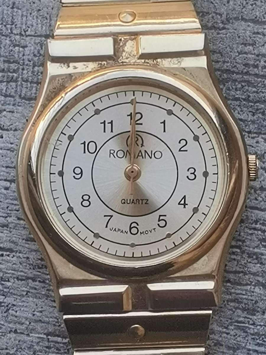 MENS VINTAGE ROMANO GOLD PLATED WATCH IN EXCELLENT WORKING CONDITION