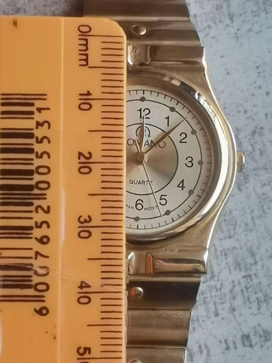 MENS VINTAGE ROMANO GOLD PLATED WATCH IN EXCELLENT WORKING CONDITION