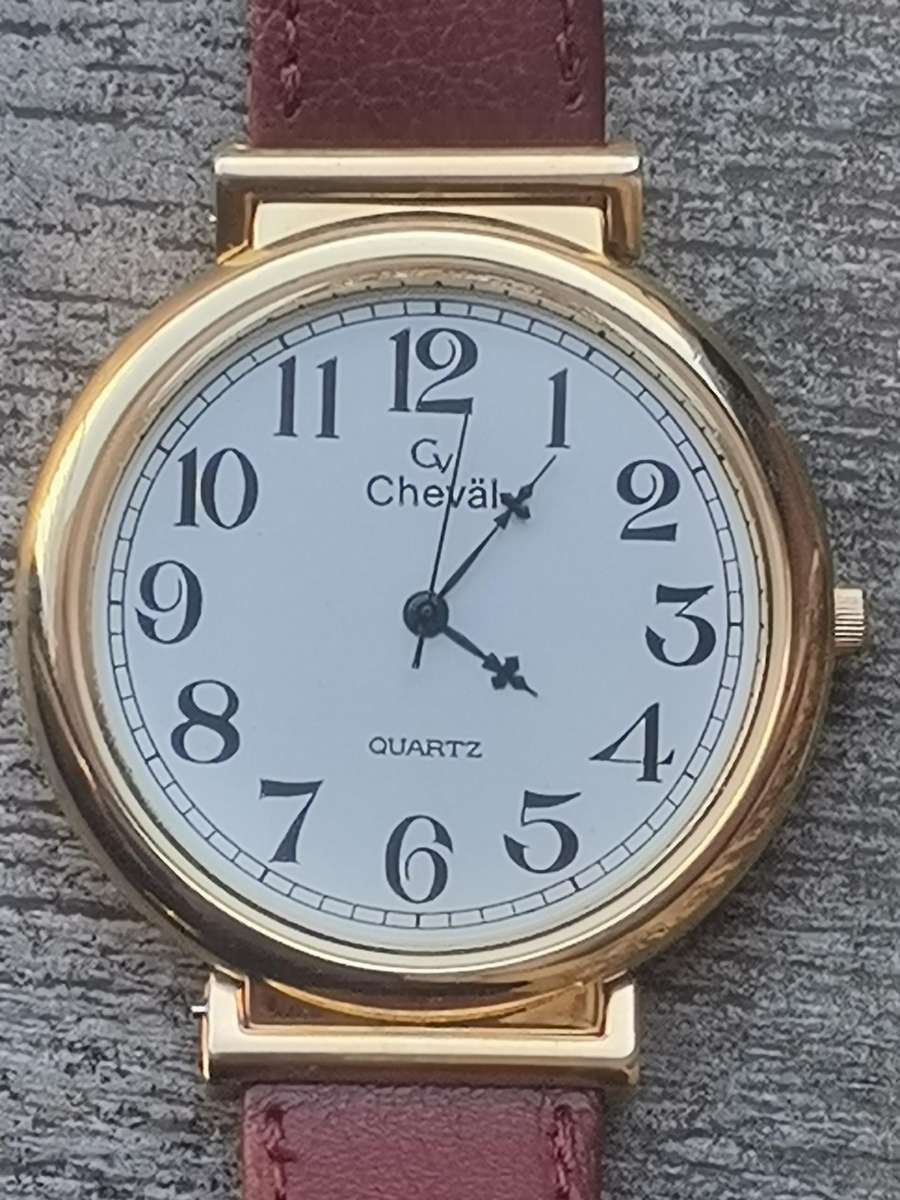 LADIES CHEVAL WATCH WITH HUGE 42MM DIAL IN EXCELLENT WORKING CONDITION