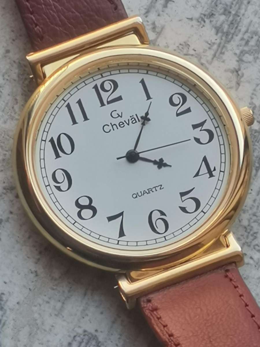 LADIES CHEVAL WATCH WITH HUGE 42MM DIAL IN EXCELLENT WORKING CONDITION