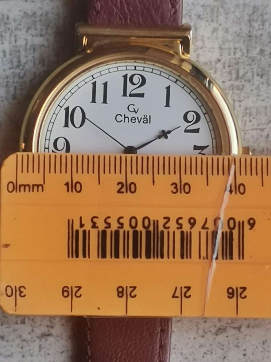 LADIES CHEVAL WATCH WITH HUGE 42MM DIAL IN EXCELLENT WORKING CONDITION