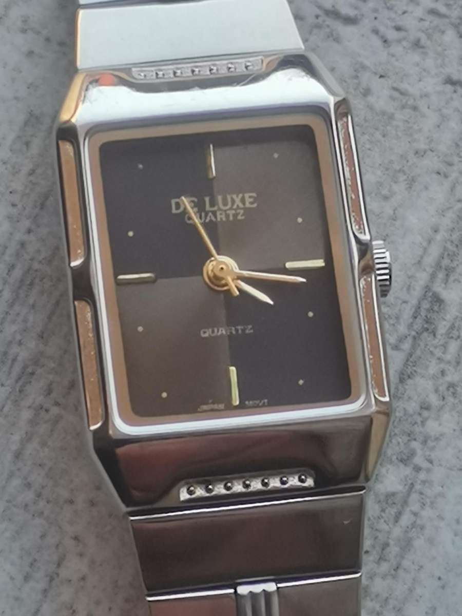 LADIES DE LUXE WATCH IN EXCELLENT WORKING CONDITION