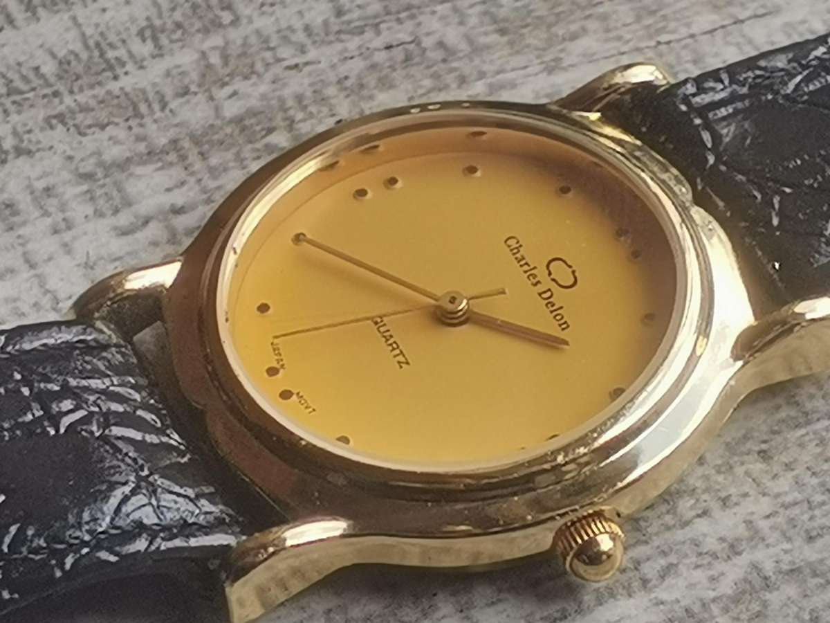 MENS CHARLES DELON WATCH IN EXCELLENT WORKING CONDITION