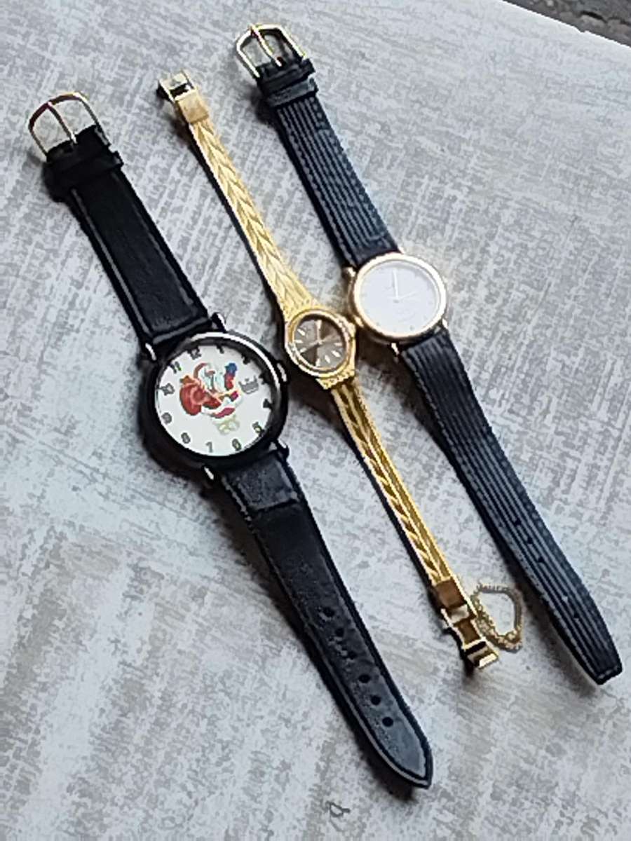 LADIES WATCH COLLECTION #2 ALL IN EXCELLENT WORKING CONDITION - BIDDING FOR ALL 3 WATCHES