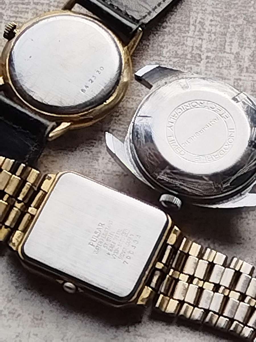 MENS VINTAGE WATCH COLLECTION FOR SPARES OR REPAIRS - BIDDING FOR ALL 10 WATCHES