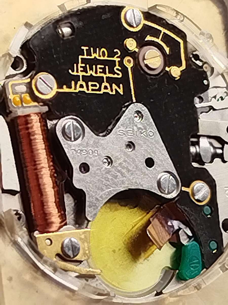 MENS VINTAGE WATCH COLLECTION FOR SPARES OR REPAIRS - BIDDING FOR ALL 10 WATCHES