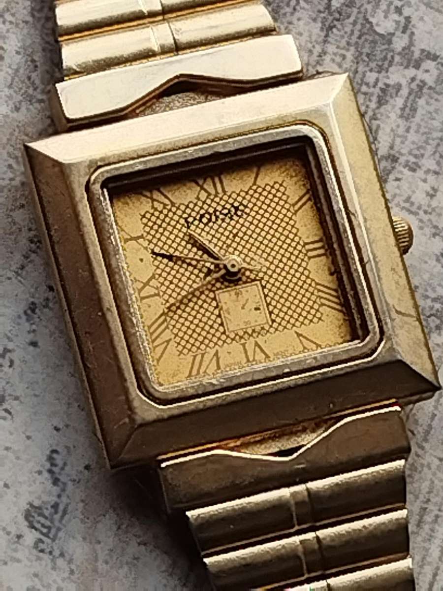 MENS VINTAGE WATCH COLLECTION FOR SPARES OR REPAIRS - BIDDING FOR ALL 10 WATCHES