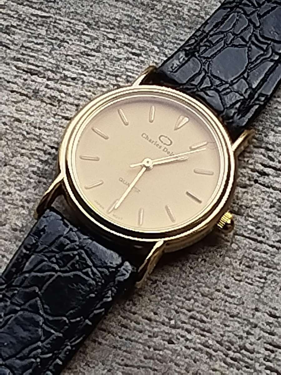 LADIES CHARLES DELON WATCH IN EXCELLENT WORKING CONDITION