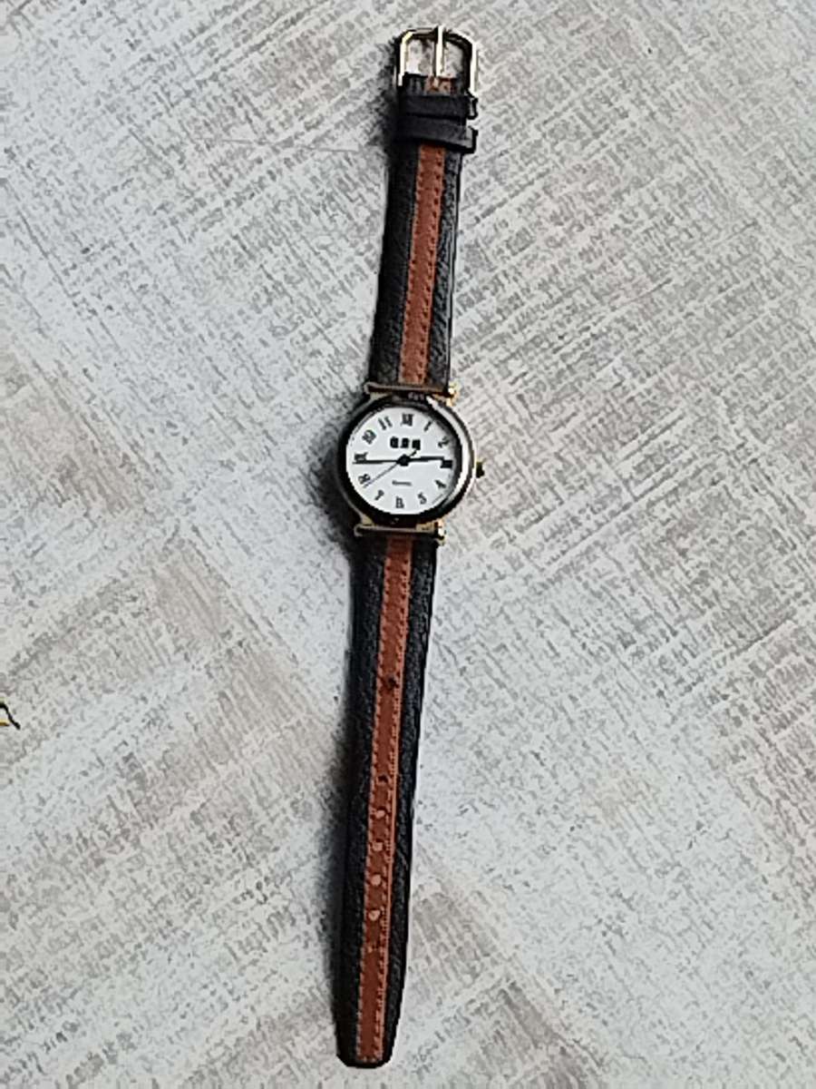 LADIES C.A.W. WATCH IN EXCELLENT WORKING CONDITION