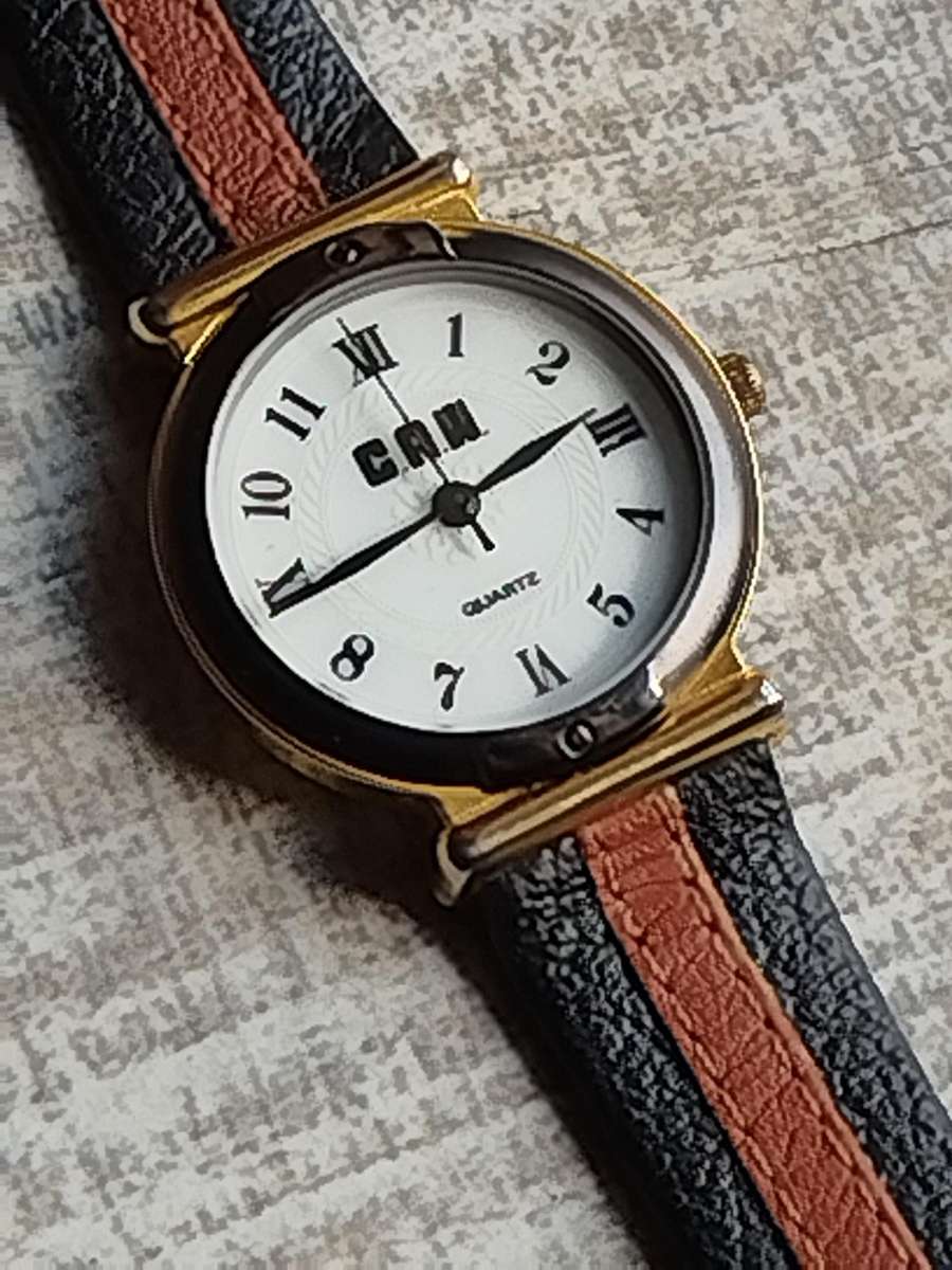 LADIES C.A.W. WATCH IN EXCELLENT WORKING CONDITION