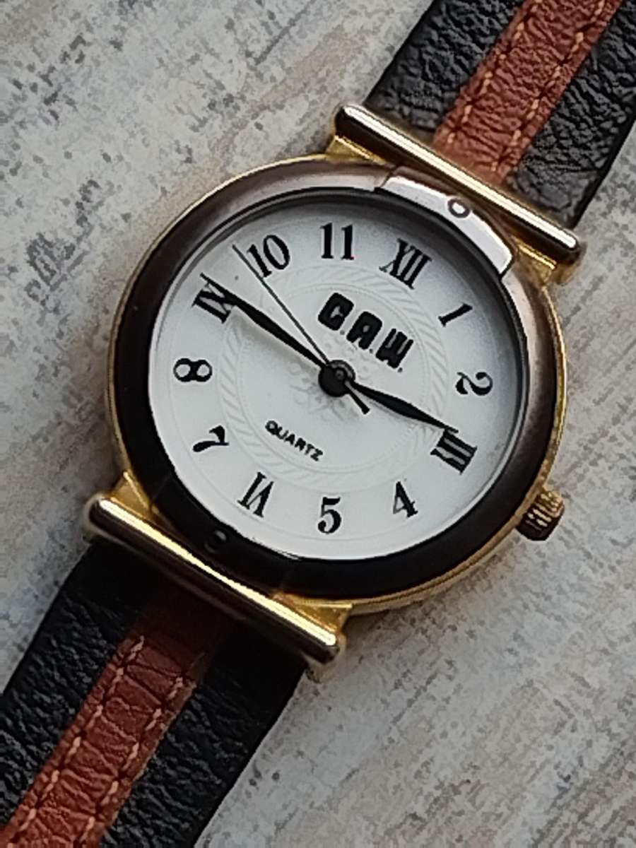 LADIES C.A.W. WATCH IN EXCELLENT WORKING CONDITION
