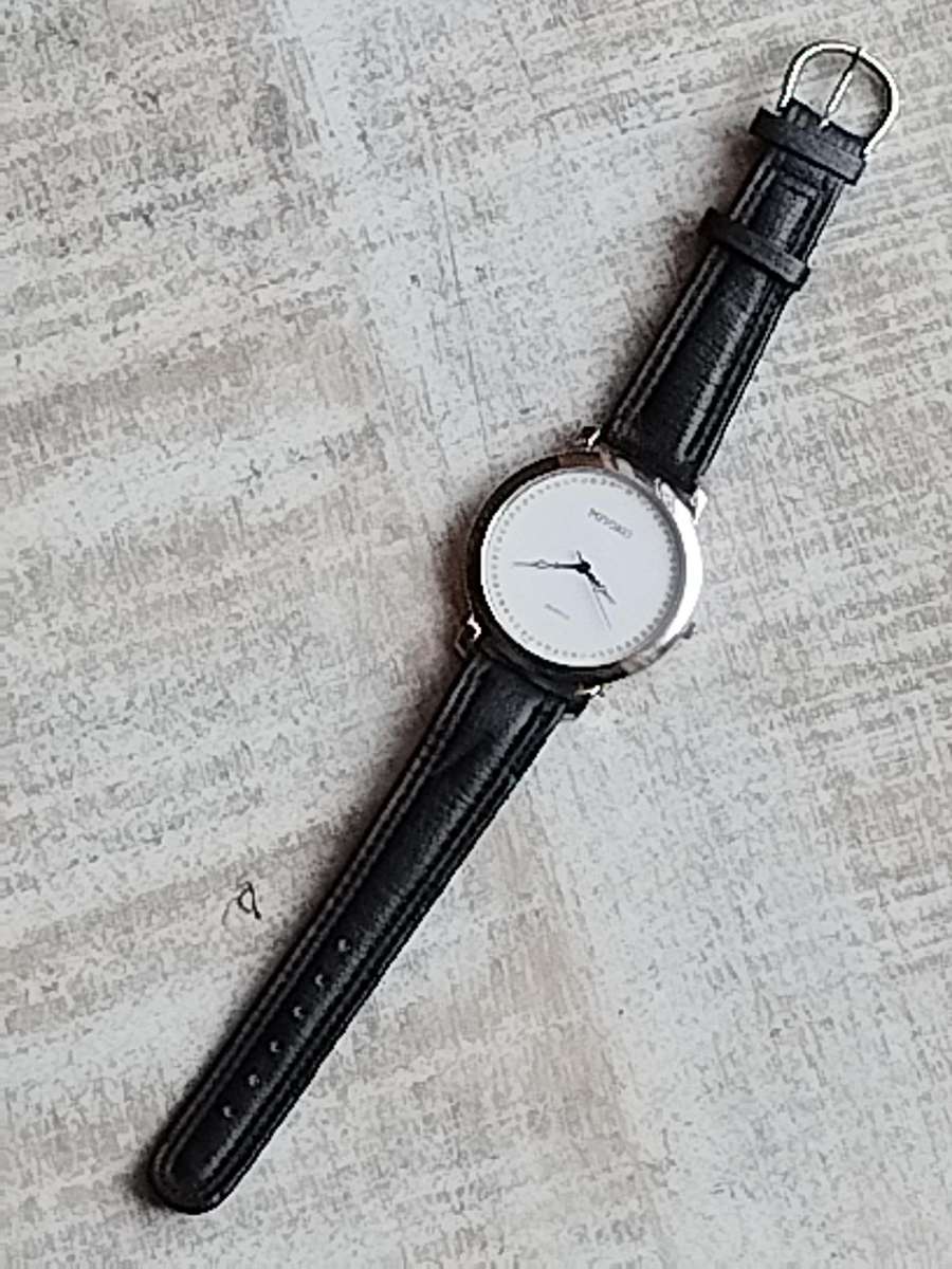 LADIES MIYOKO WATCH WITH HUGE 43MM DIAL IN EXCELLENT WORKING CONDITION