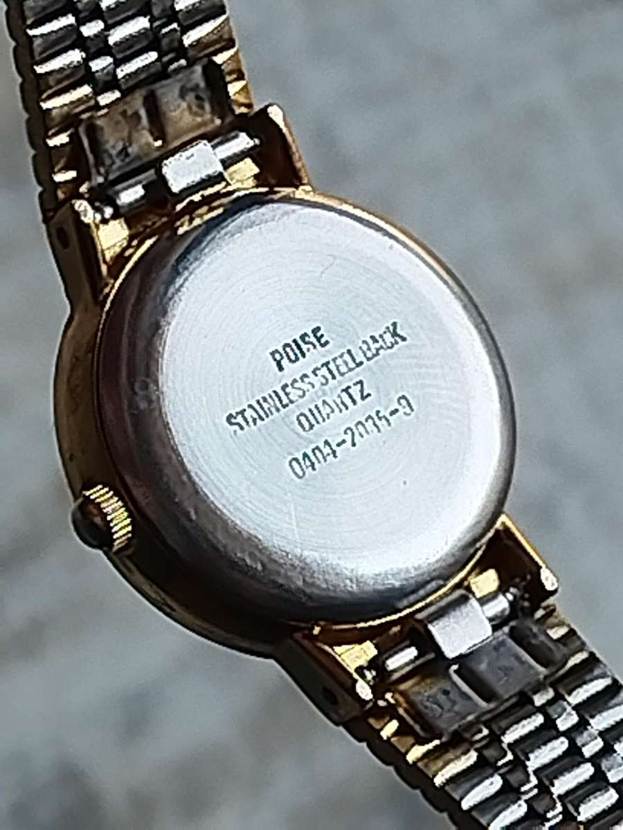 LADIES ALL GOLD POISE WATCH IN EXCELLENT WORKING CONDITION