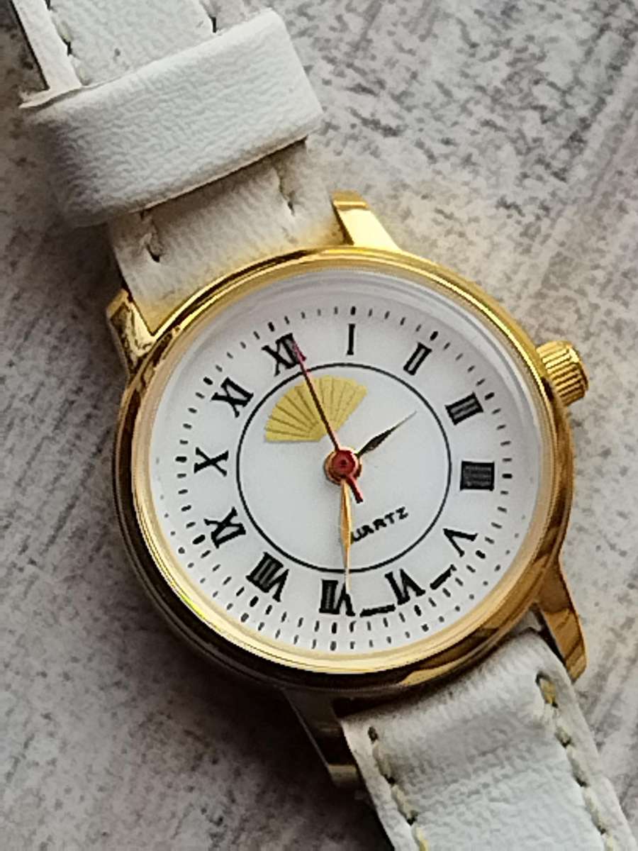 LADIES WATCH COLLECTION ALL IN EXCELLENT WORKING CONDITION - BIDDING FOR ALL 3 WATCHES