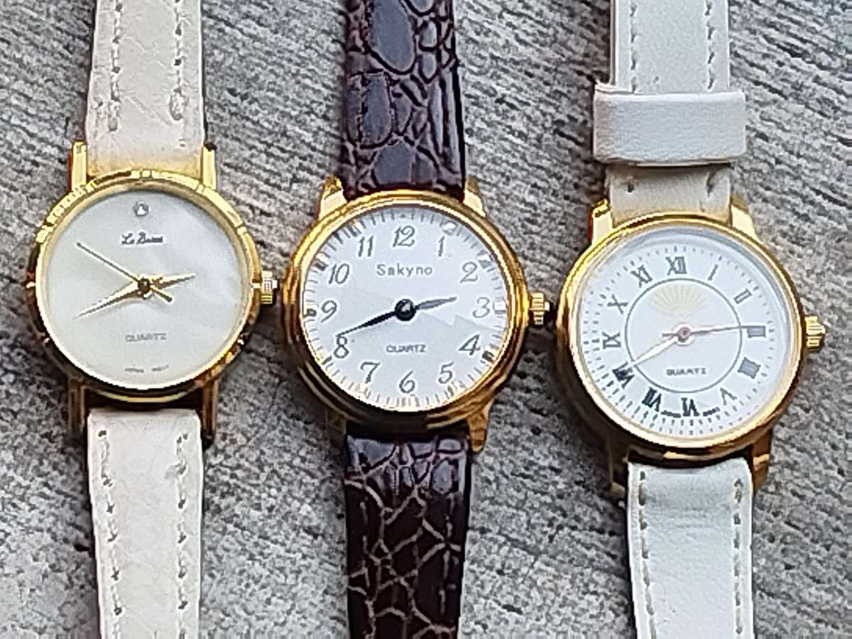 LADIES WATCH COLLECTION ALL IN EXCELLENT WORKING CONDITION - BIDDING FOR ALL 3 WATCHES