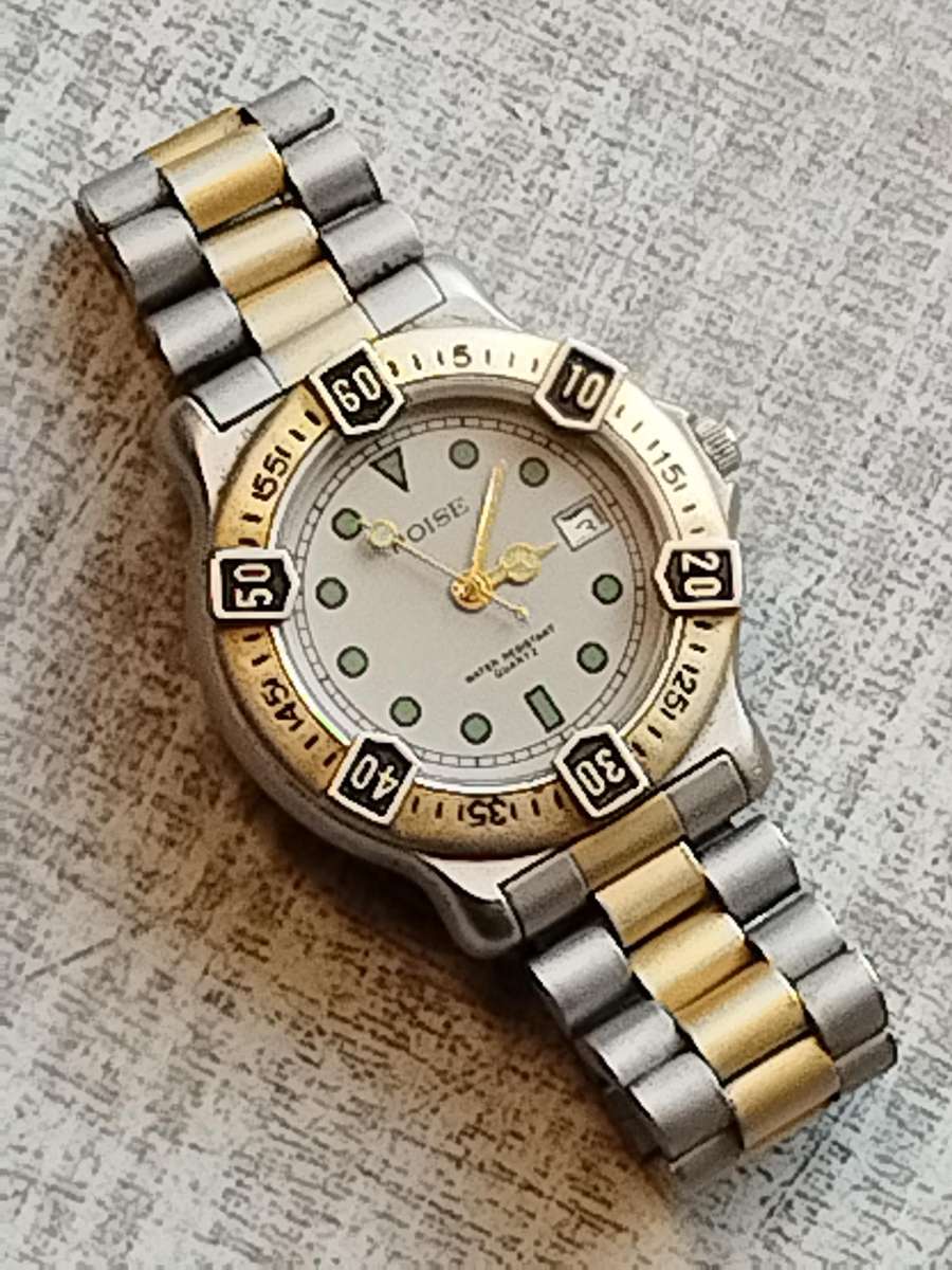 MENS VINTAGE POISE WATCH WITH ROTATING BEZEL IN EXCELLENT WORKING CONDITION