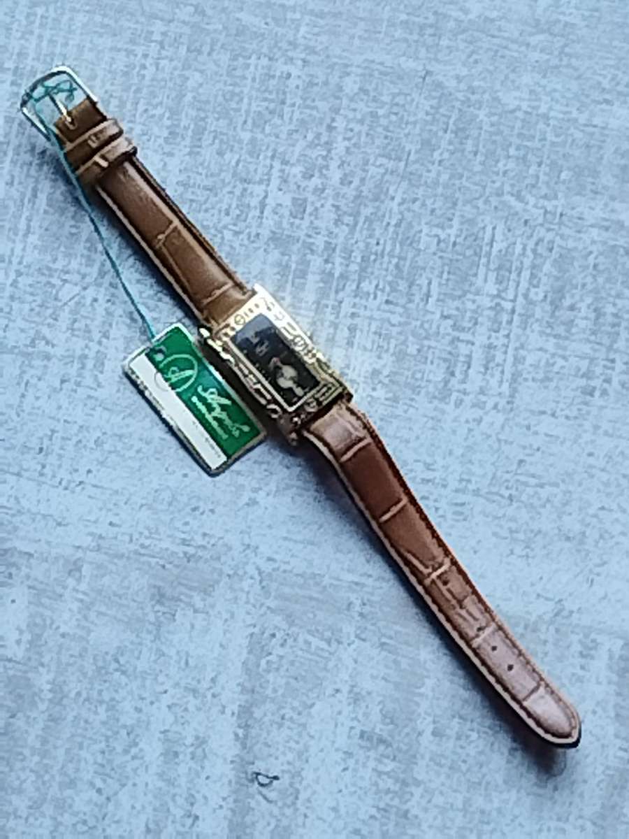 ELEGANT LADIES ANGELA GOLD WATCH IN EXCELLENT WORKING CONDITION