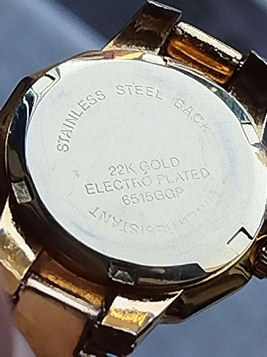 LADIES WESTAR 22K GOLD PLATED WATCH IN EXCELLENT WORKING CONDITION