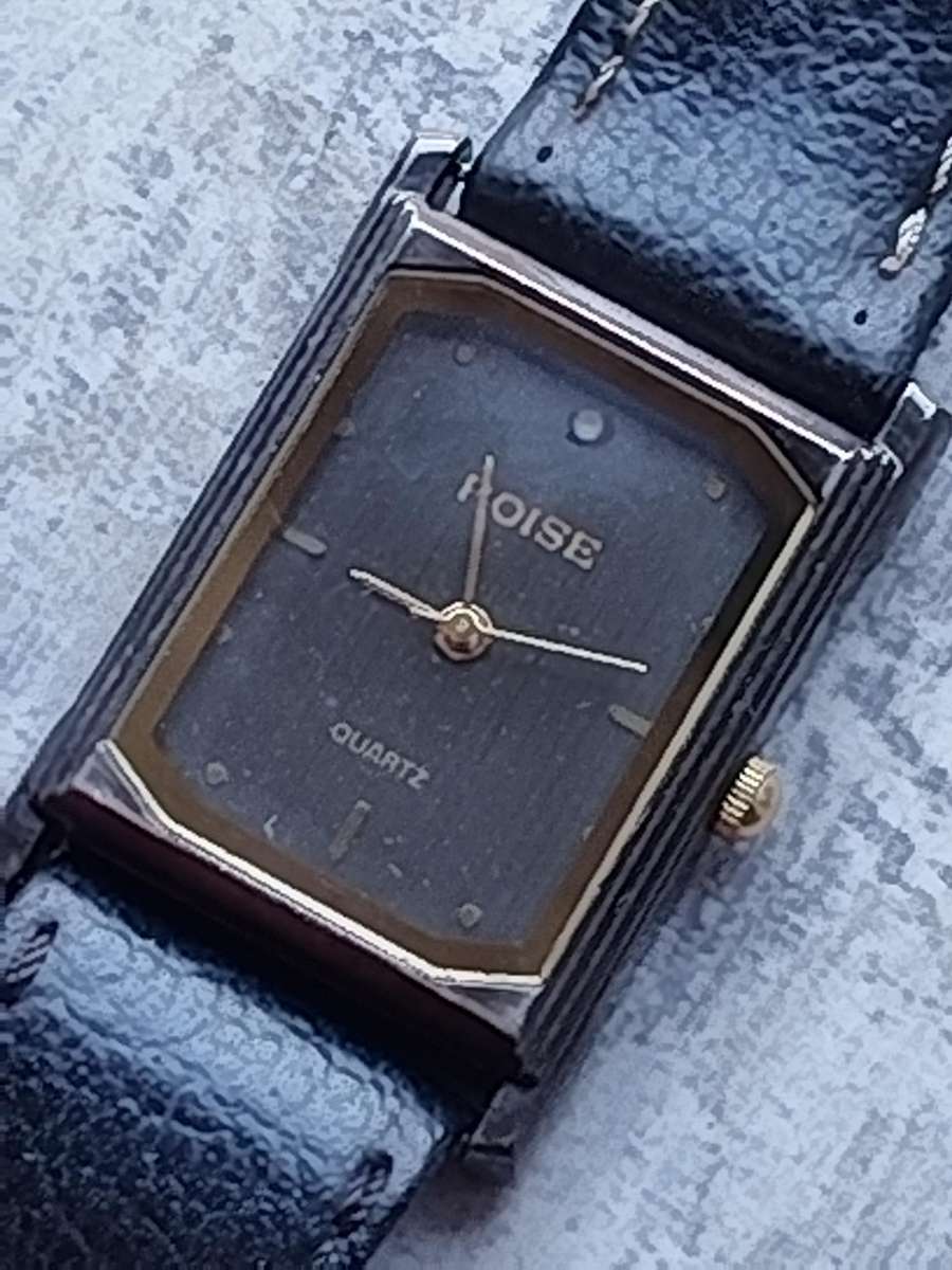 LADIES POISE WATCH IN EXCELLENT WORKING CONDITION