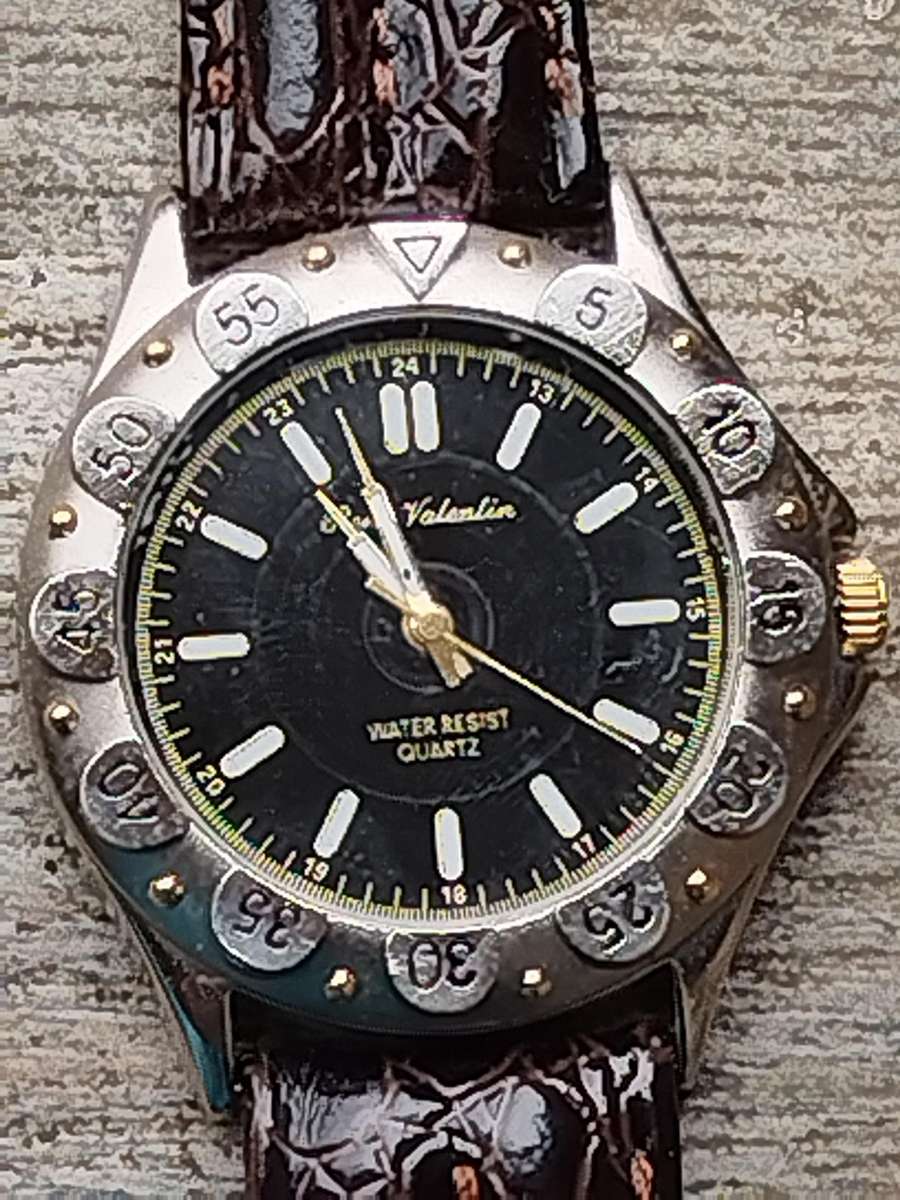 MENS RENE VALENTIN WATCH WITH ROTATING BEZEL IN EXCELLENT WORKING CONDITION