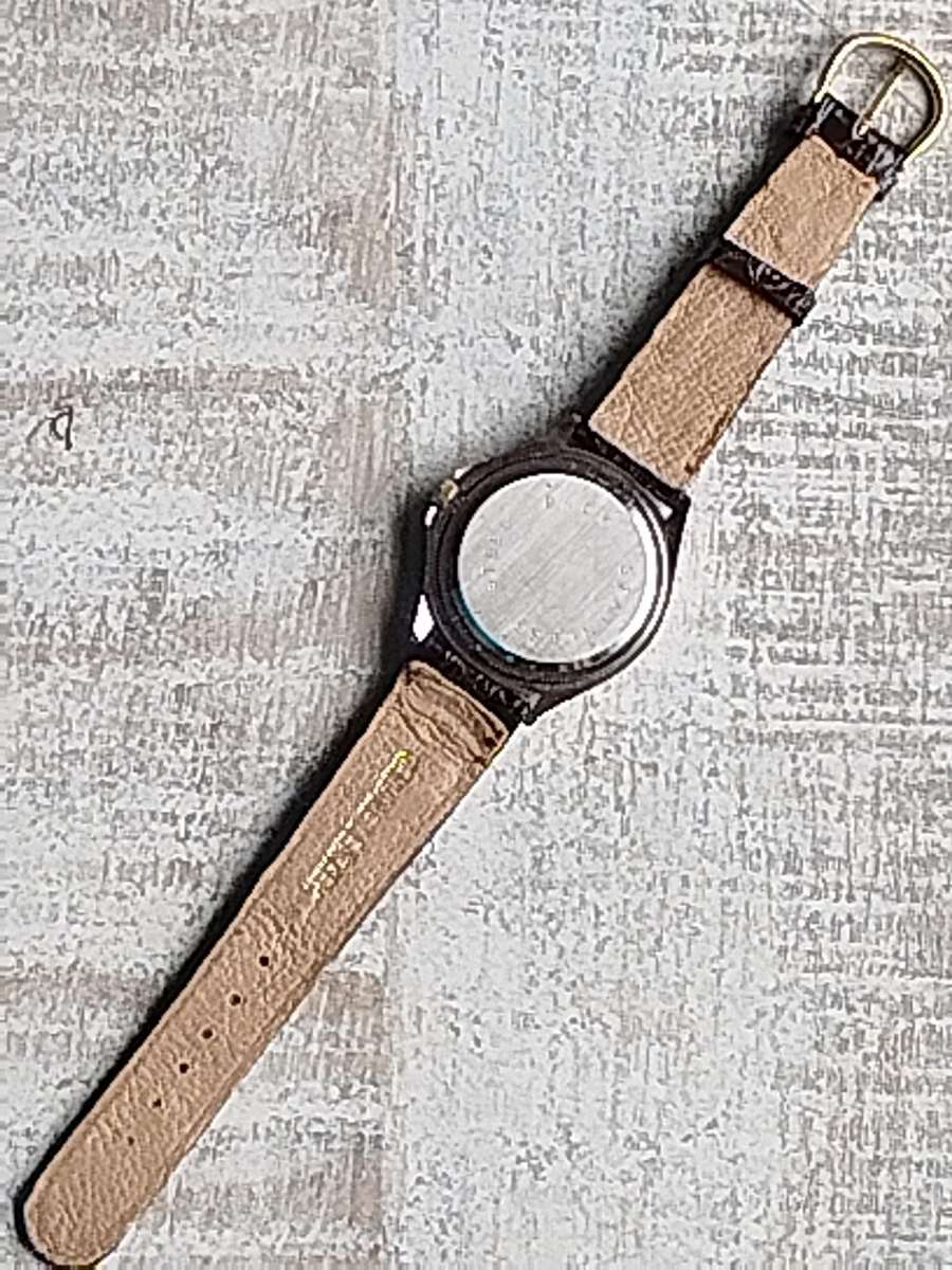 MENS RENE VALENTIN WATCH WITH ROTATING BEZEL IN EXCELLENT WORKING CONDITION