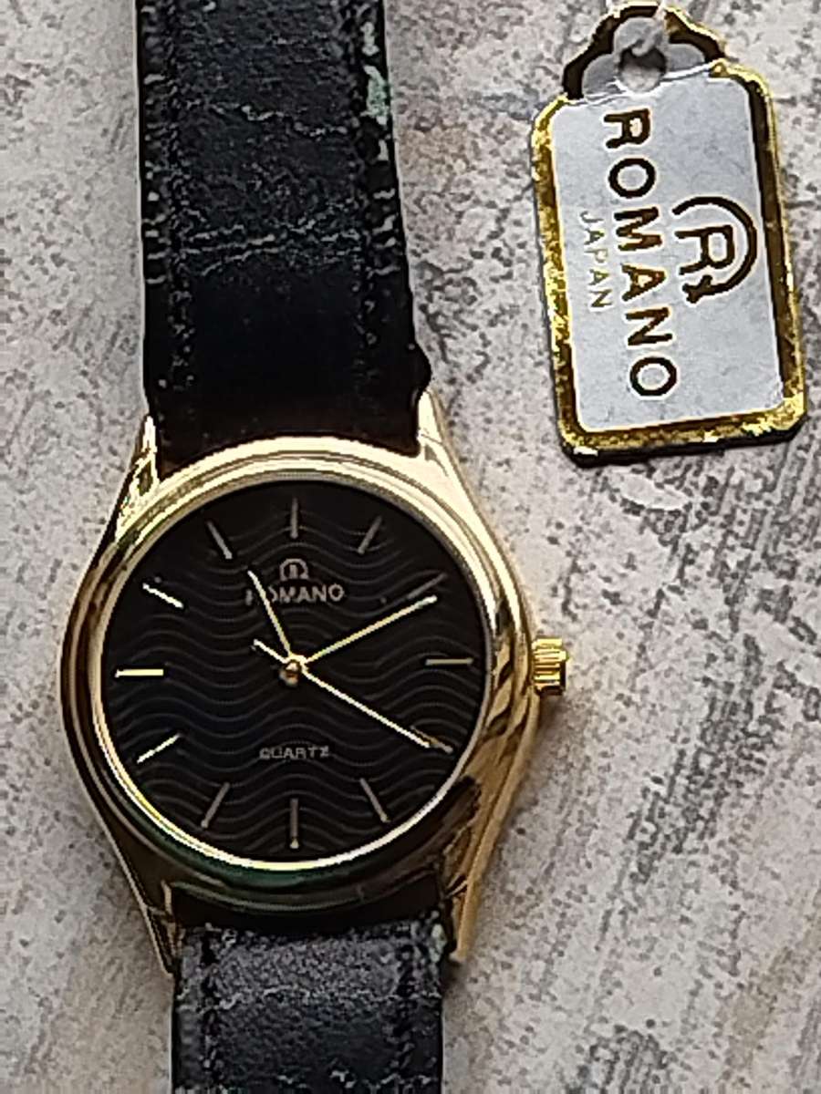 LADIES ROMANO GOLD PLATED WATCH IN EXCELLENT WORKING CONDITION