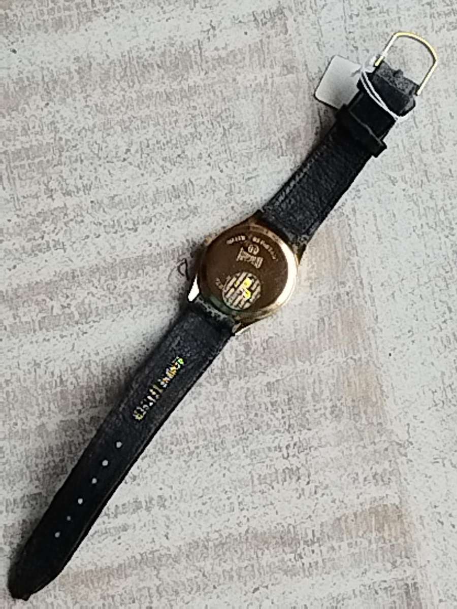 LADIES ROMANO GOLD PLATED WATCH IN EXCELLENT WORKING CONDITION