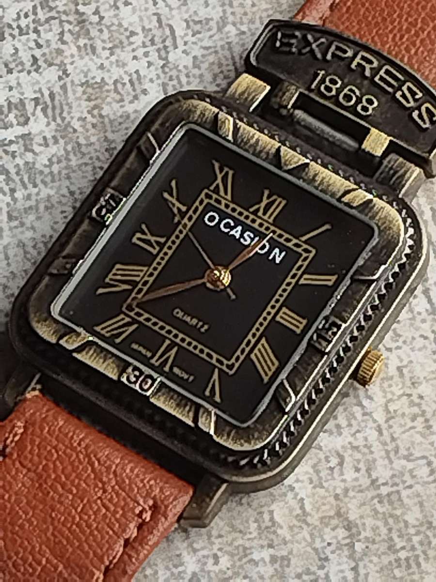 MENS VINTAGE OCASION EXPRESS WATCH IN EXCELLENT WORKING CONDITION