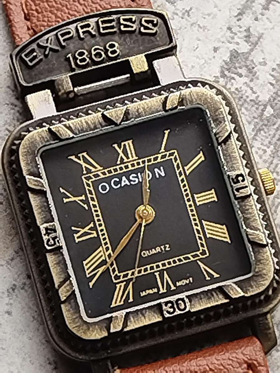 MENS VINTAGE OCASION EXPRESS WATCH IN EXCELLENT WORKING CONDITION