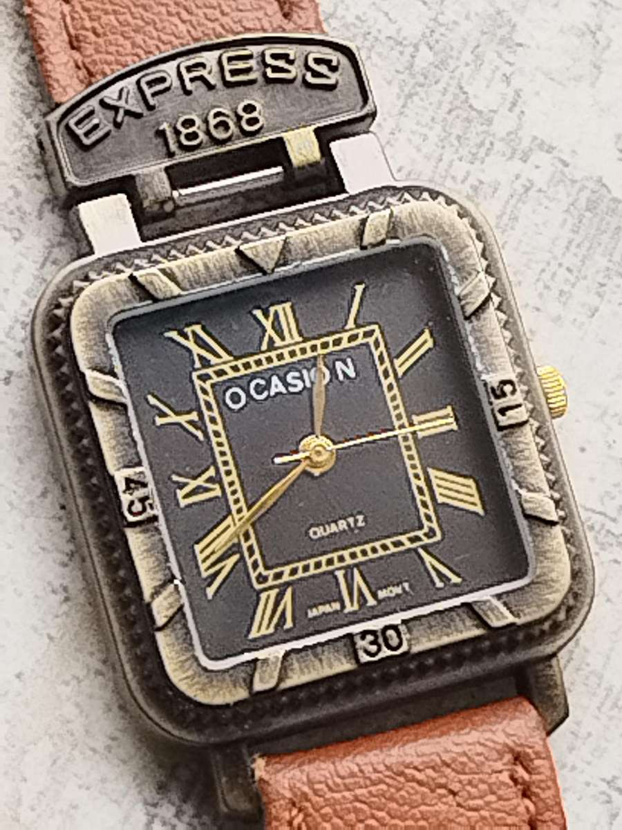 MENS VINTAGE OCASION EXPRESS WATCH IN EXCELLENT WORKING CONDITION