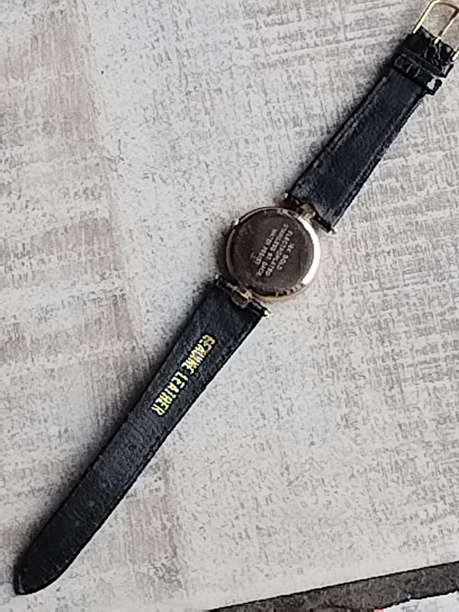 ELEGANT LADIES ROMARIO 18K GOLD ELECTROPLATED WATCH IN EXCELLENT WORKING CONDITION