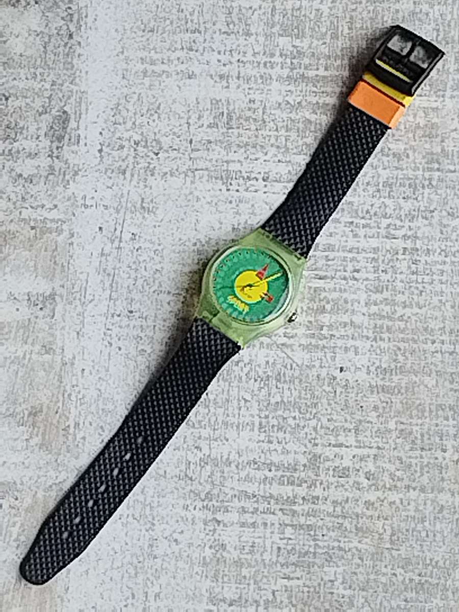 MENS SQUASH SPORTS WATCH IN EXCELLENT WORKING CONDITION