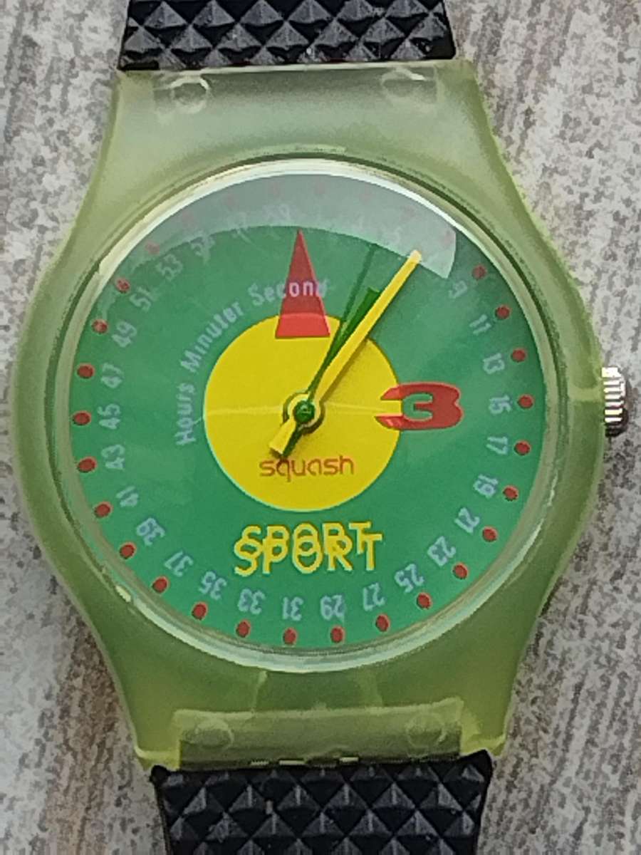 MENS SQUASH SPORTS WATCH IN EXCELLENT WORKING CONDITION