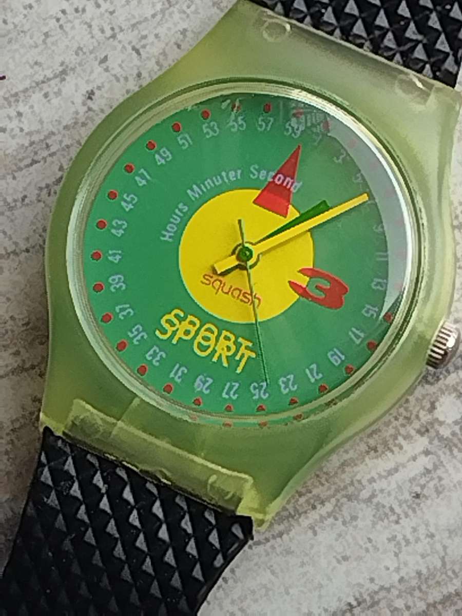 MENS SQUASH SPORTS WATCH IN EXCELLENT WORKING CONDITION
