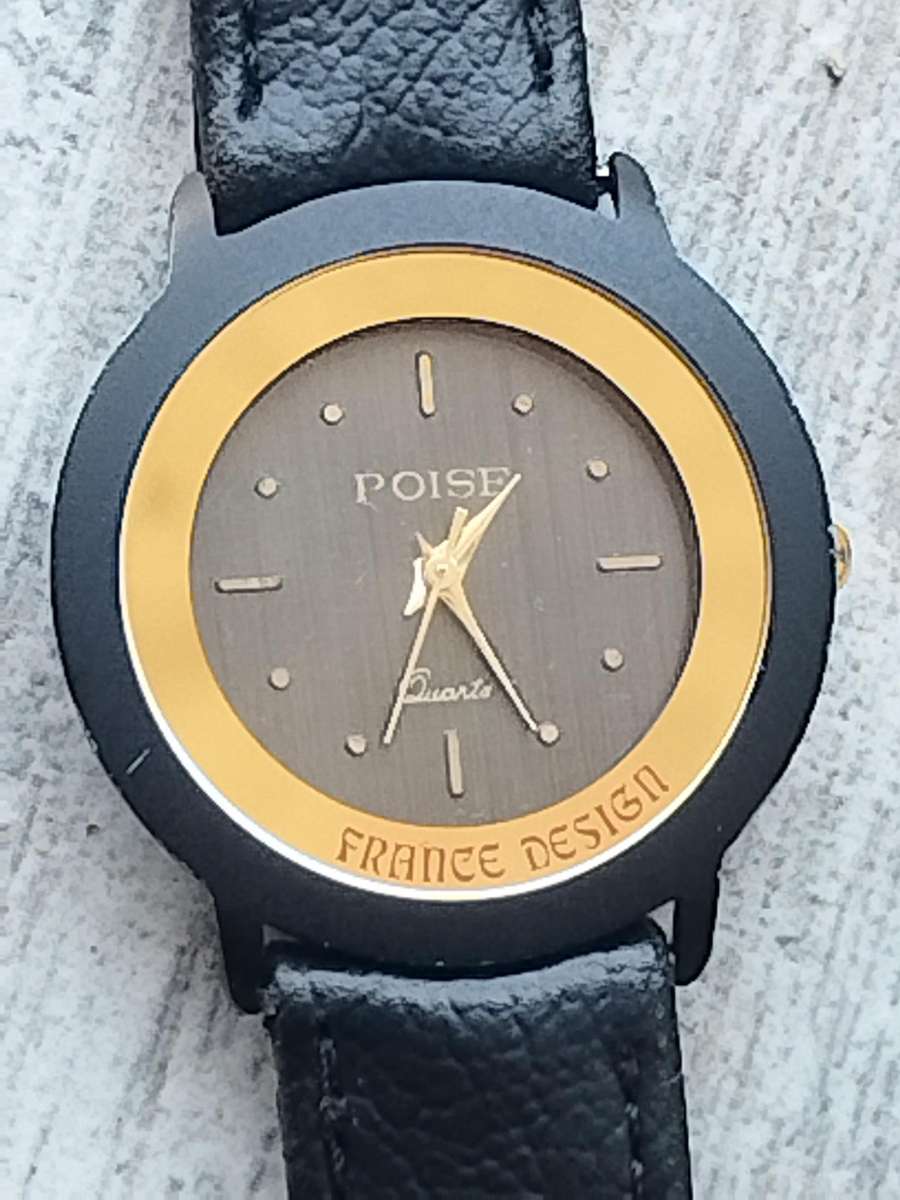 STUNNING AND ELEGANT LADIES POISE FRANCE DESIGN GOLD WATCH IN EXCELLENT WORKING CONDITION