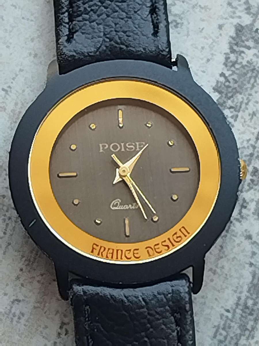 STUNNING AND ELEGANT LADIES POISE FRANCE DESIGN GOLD WATCH IN EXCELLENT WORKING CONDITION