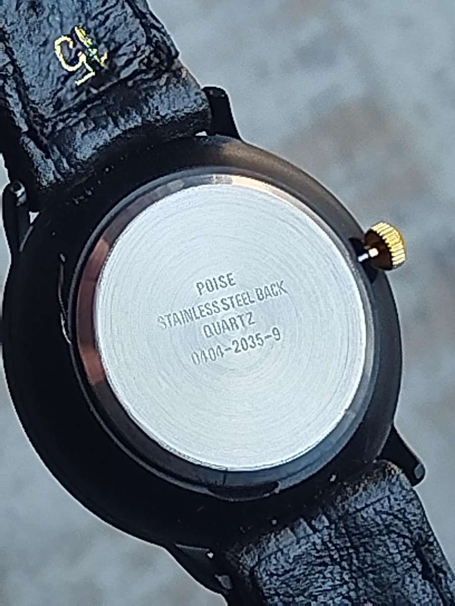 STUNNING AND ELEGANT LADIES POISE FRANCE DESIGN GOLD WATCH IN EXCELLENT WORKING CONDITION