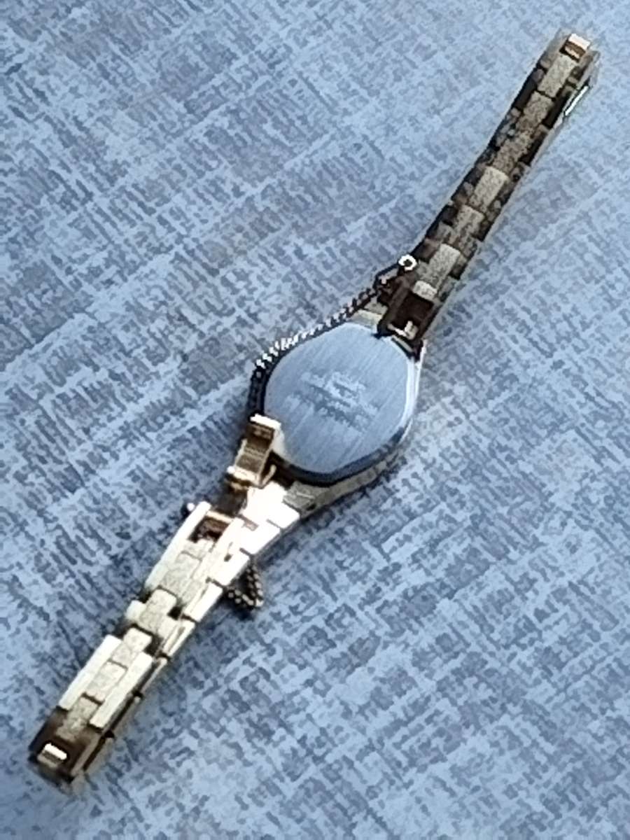 LADIES GOLD OCASION WATCH IN EXCELLENT WORKING CONDITION